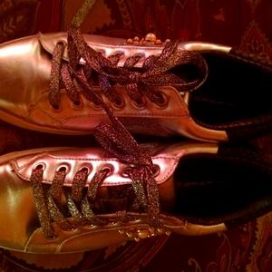 Women's Steven Madden Sz 7.5 Sneakers